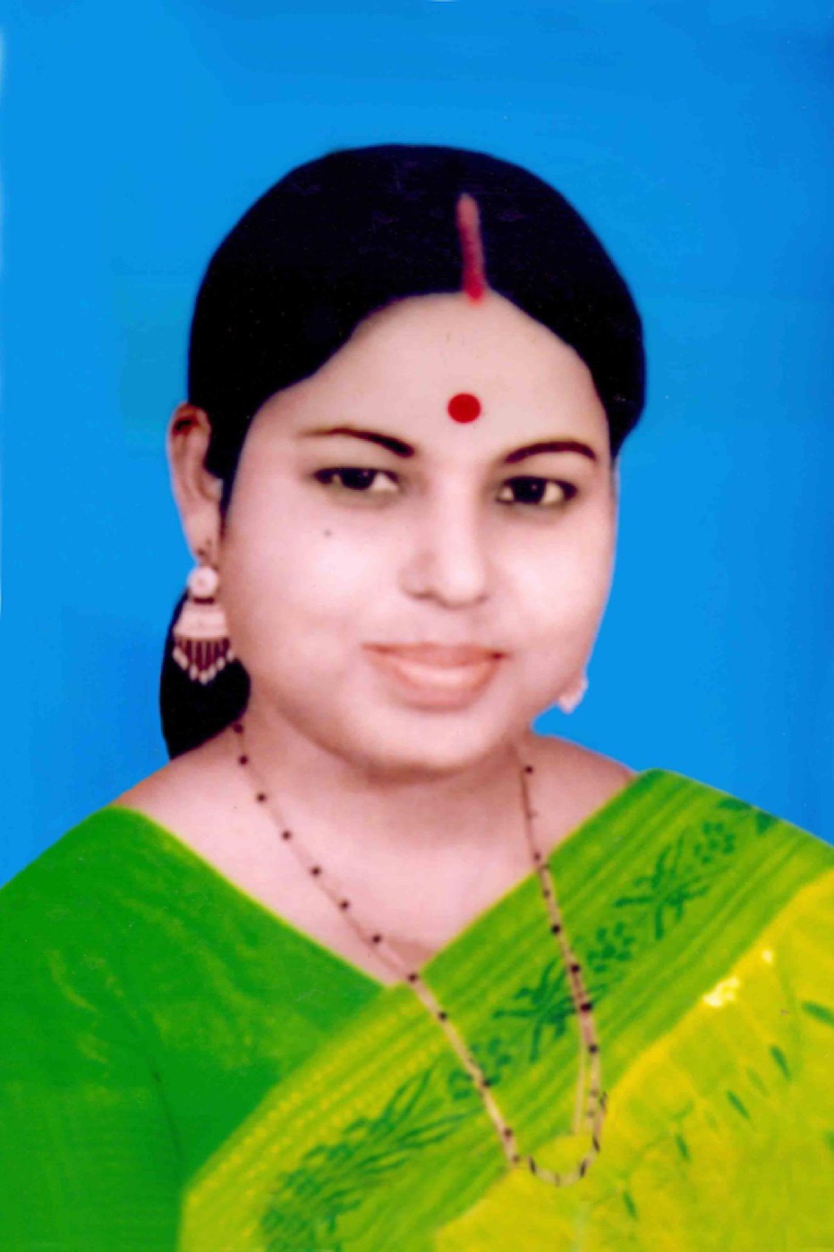 Kapil's grandmother, Shantimayee Acharya, crashes into dialysis with over 80% kidney damage. Her doctor's words: “count your days” — marking the beginning of a long and difficult battle against kidney disease